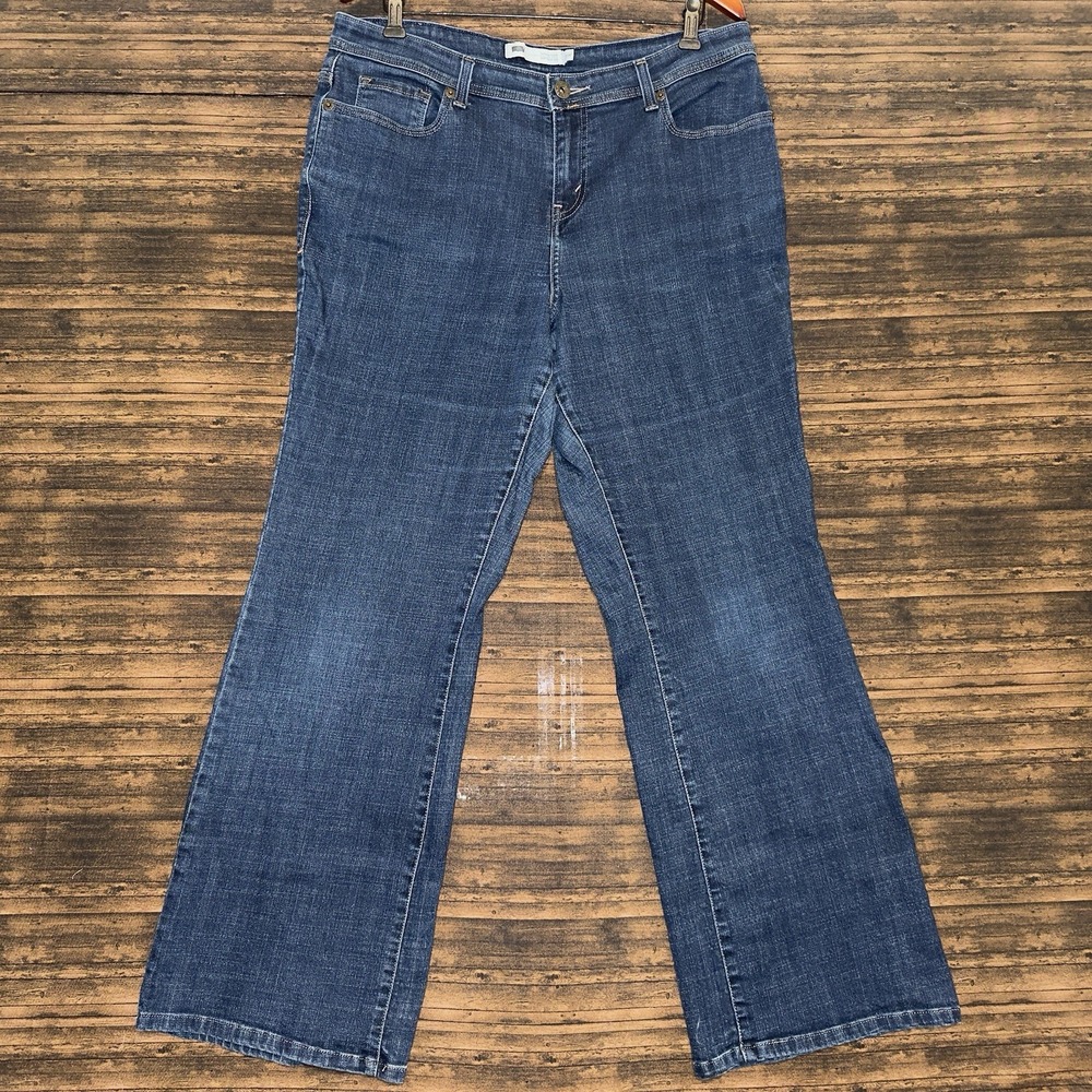 Levi's 580 Defined Waist Bootcut Jeans Women's Size 16W Dark Wash Denim Stretch